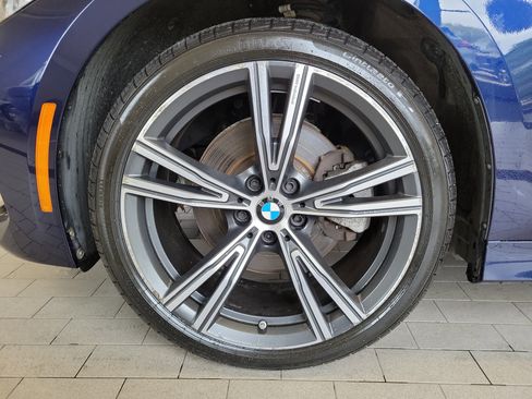 Used 2023 BMW 330i xDrive Sedan w/ Premium Package AWD/4WD image 12