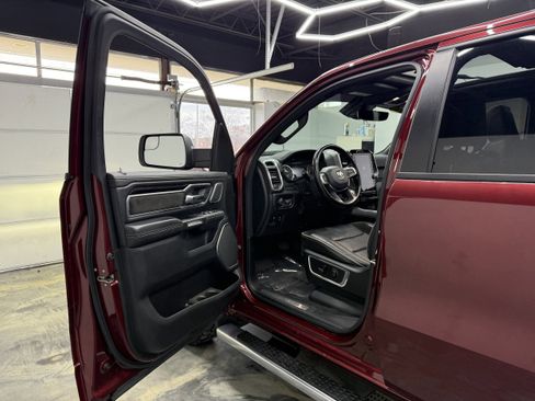 Used 2022 RAM 1500 Laramie image 9
