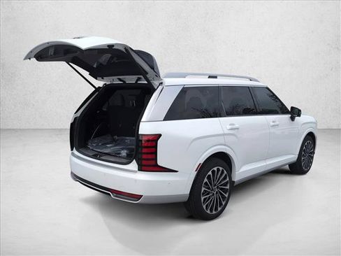 New 2026 Hyundai Palisade Calligraphy FWD image 2