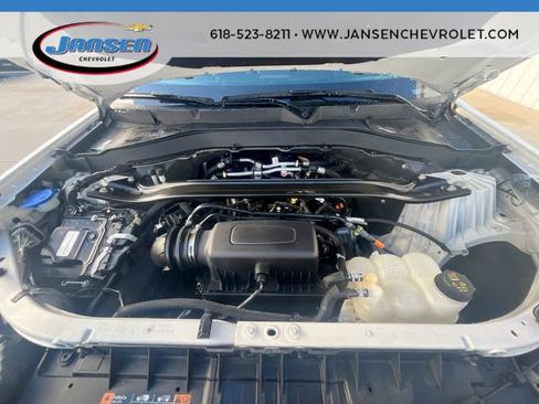 Used 2022 Ford Explorer Limited w/ Equipment Group 301A AWD/4WD image 29
