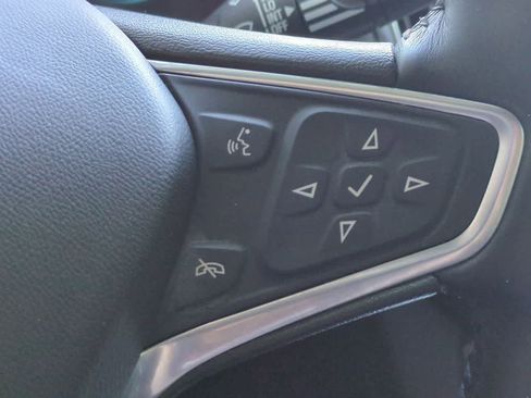 Used 2022 Chevrolet Equinox LT FWD image 25