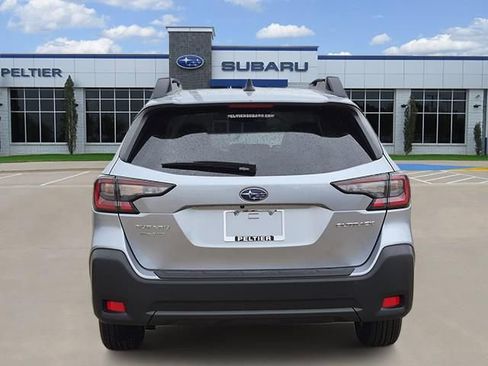 New 2025 Subaru Outback Premium image 4