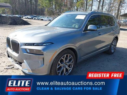Used 2025 BMW X7 xDrive40i image 3