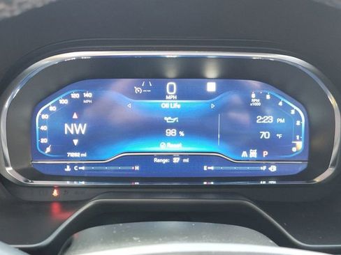 Used 2022 Chevrolet Tahoe Z71 w/ Luxury Package image 13