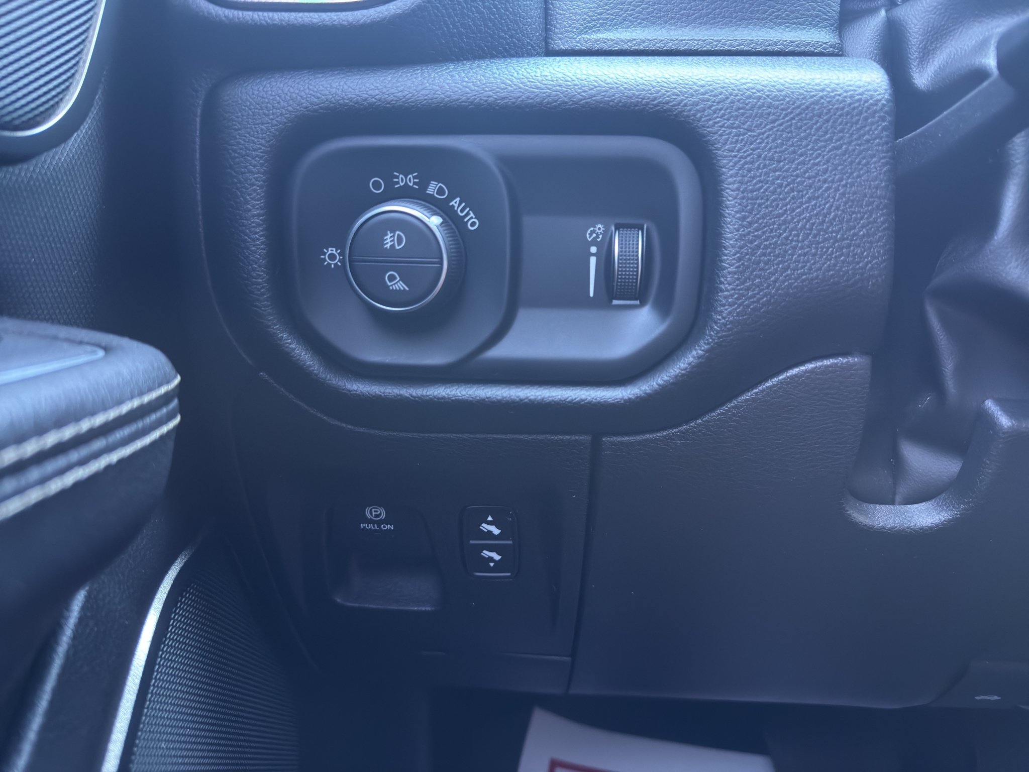Used 2022 RAM 1500 Rebel w/ Rebel Level 2 Equipment Group AWD/4WD image 23