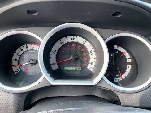 Used 2012 Toyota Tacoma 4x4 Regular Cab image 16