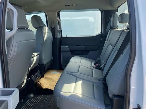 New 2026 Ford F550 4x4 Crew Cab Super Duty image 7