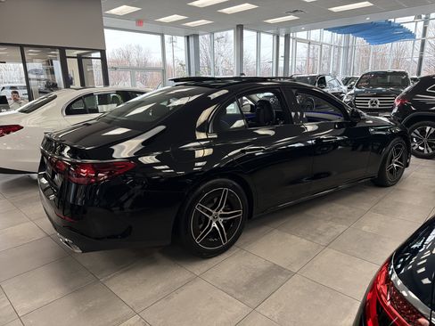 New 2026 Mercedes-Benz E 350 E 350 4MATIC Sedan image 6