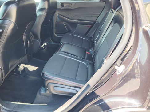 Certified 2025 Ford Escape ST-Line AWD/4WD image 21