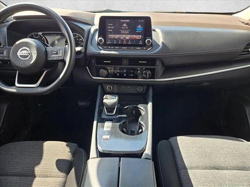 Used 2021 Nissan Rogue S image 16