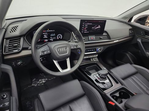 Used 2023 Audi Q5 2.0T Premium Plus w/ Premium Plus Package image 9