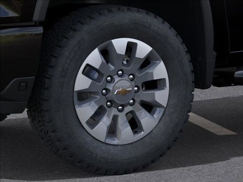 New 2026 Chevrolet Silverado 2500 Custom w/ Custom Value Package AWD/4WD image 11
