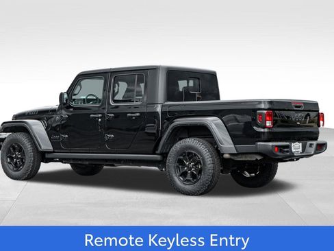 Used 2022 Jeep Gladiator Sport AWD/4WD image 5