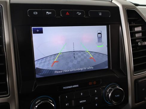 Used 2020 Ford F350 Lariat image 6