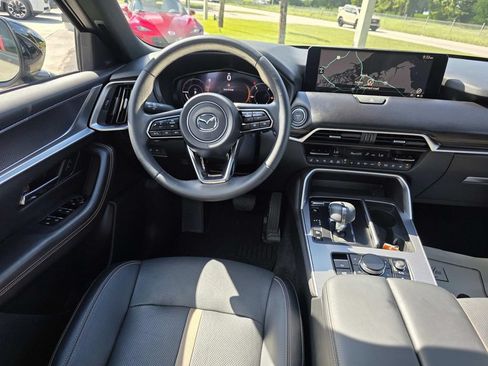 Certified 2025 MAZDA CX-70 Plug-In Hybrid w/ Premium Plus AWD/4WD image 7