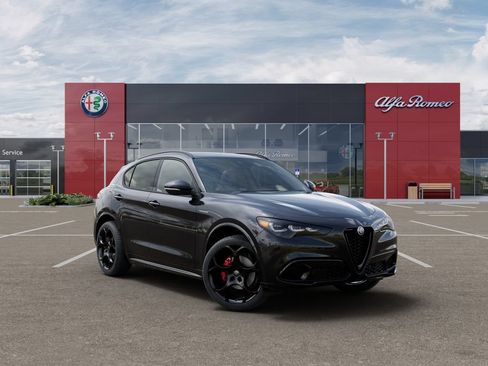 New 2025 Alfa Romeo Stelvio Sprint w/ Veloce Package AWD/4WD image 5