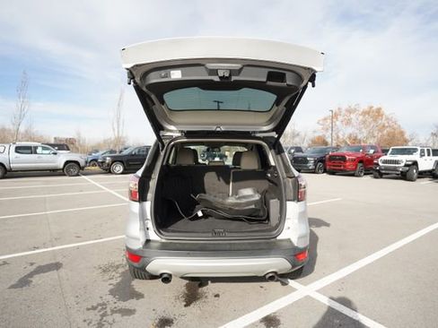 Used 2017 Ford Escape Titanium image 16