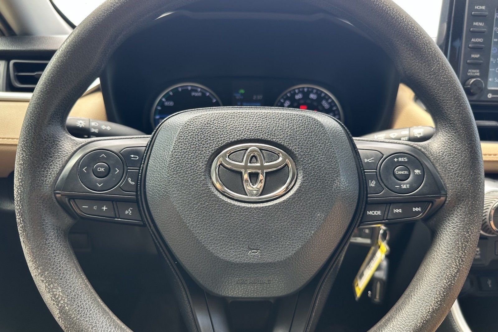 Certified 2021 Toyota RAV4 LE AWD/4WD image 21