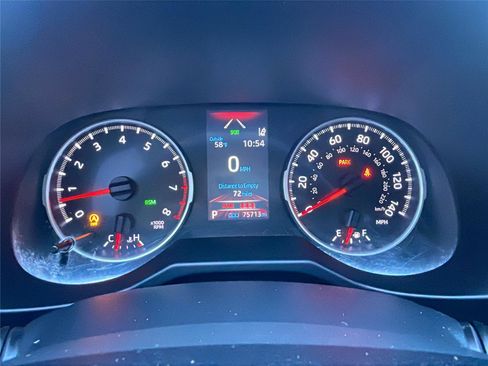 Used 2022 Toyota RAV4 XLE image 24