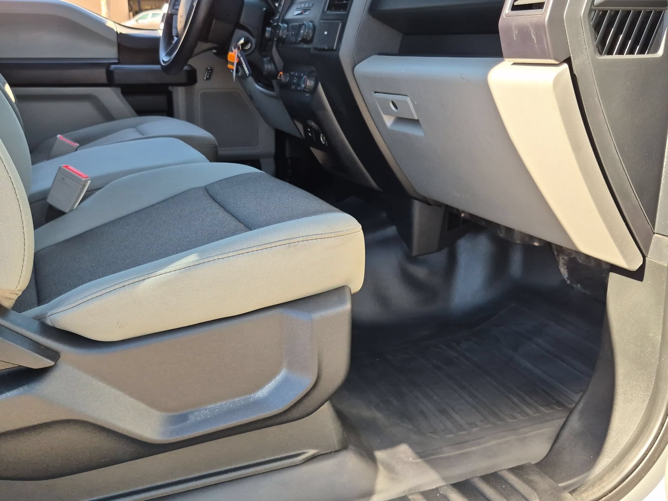 Used 2019 Ford F150 XL w/ Equipment Group 101A Mid AWD/4WD image 23