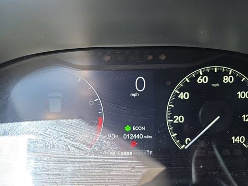 Certified 2025 Honda HR-V Sport image 14