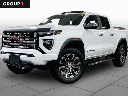Used 2026 GMC Canyon Denali AWD/4WD image 1