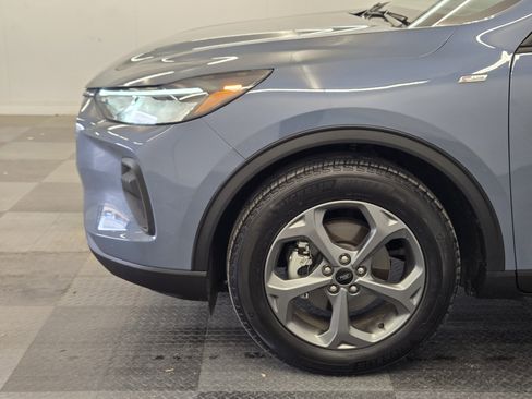 Certified 2025 Ford Escape ST-Line image 9