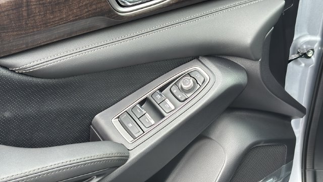 New 2026 Subaru Ascent Touring AWD/4WD image 17