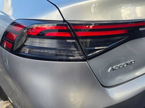 Used 2024 Honda Accord EX image 7