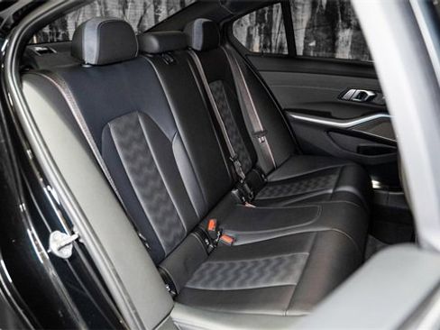 Used 2023 BMW M3 Competition w/ Executive Package image 16