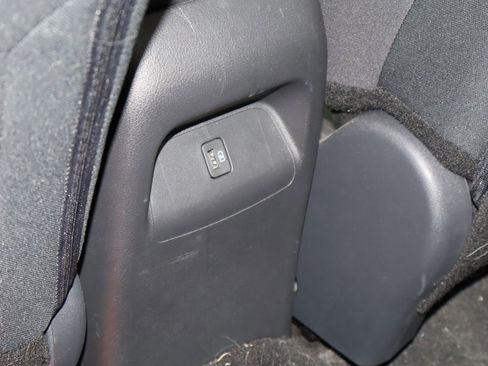 Used 2024 Nissan Sentra SV w/ Trunk Package image 18