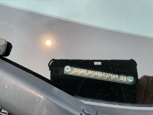 Used 2011 Honda CR-V LX image 19