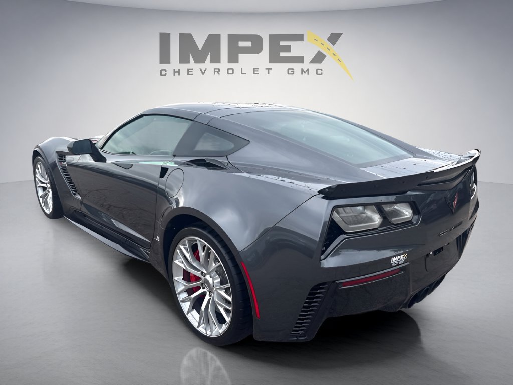 Used 2017 Chevrolet Corvette Z06 RWD image 3