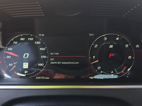 Certified 2022 Jaguar F-TYPE R AWD/4WD image 16