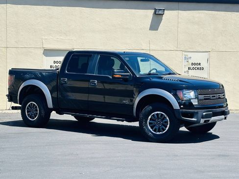 Used 2011 Ford F150 Raptor w/ Raptor Luxury Pkg AWD/4WD image 2