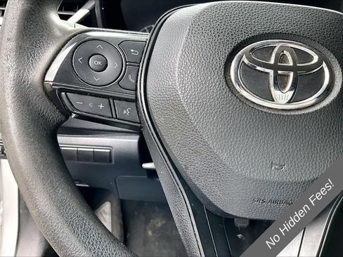 Used 2021 Toyota Corolla LE FWD image 15