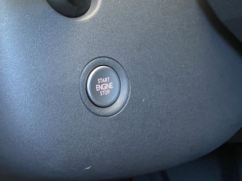 Certified 2023 Volkswagen ID.4 S RWD image 15