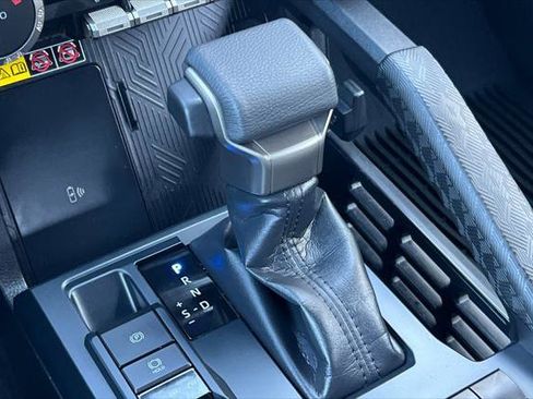 Certified 2025 Toyota Tacoma SR5 image 22