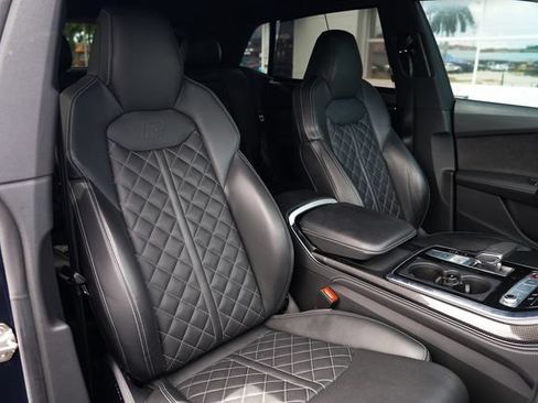 Used 2023 Audi SQ8 Prestige AWD/4WD image 20