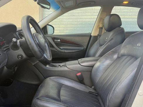 Used 2010 INFINITI EX35 Journey RWD image 14