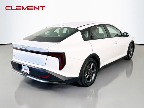 Used 2025 Kia K4 FWD image 7