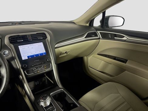 Used 2020 Ford Fusion SE w/ Fleet SE Value Package FWD image 21