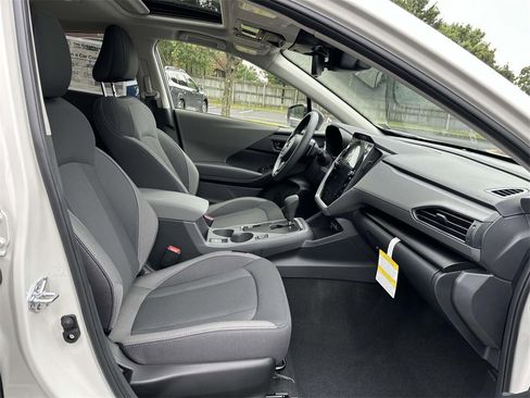 Certified 2025 Subaru Crosstrek 2.0i Premium image 10