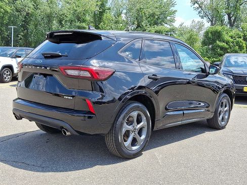 Used 2024 Ford Escape ST-Line image 6