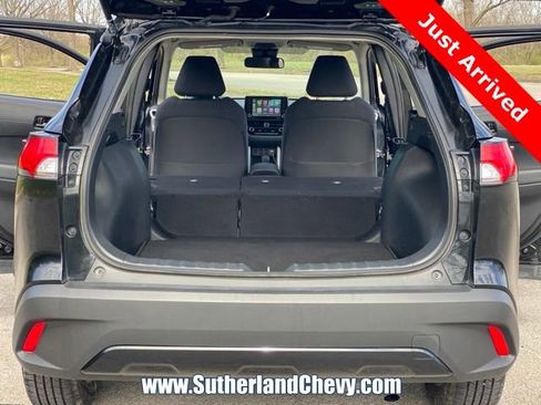 Used 2022 Toyota Corolla Cross LE image 38