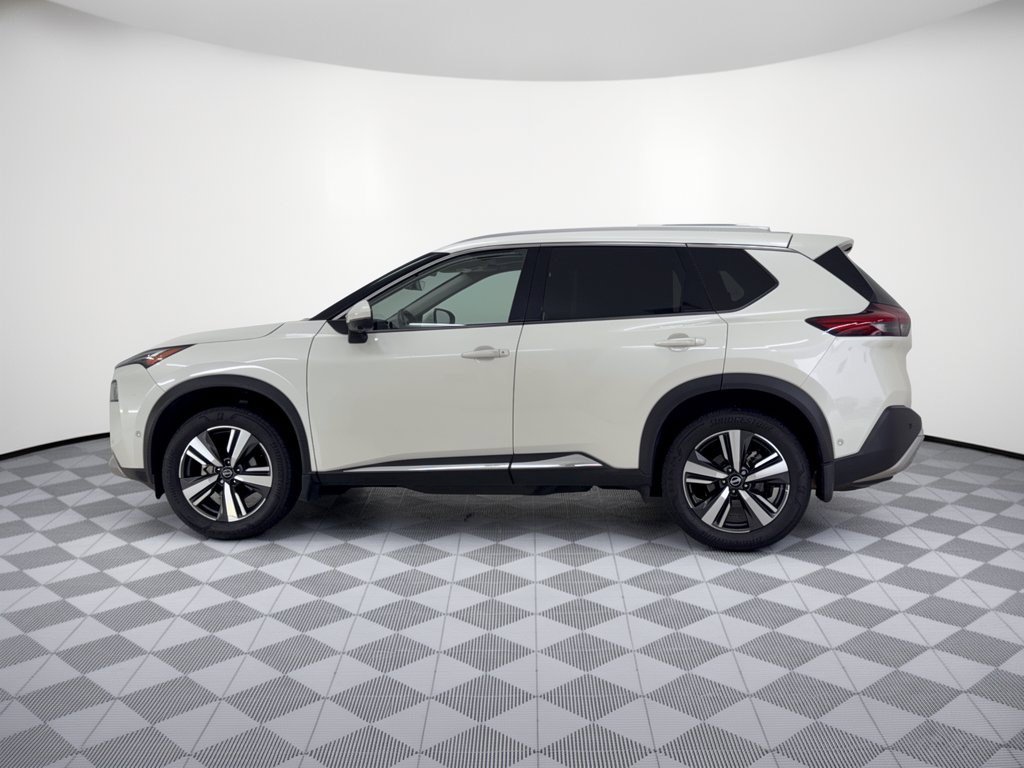 Used 2023 Nissan Rogue Platinum w/ Platinum Premium Package AWD/4WD image 2