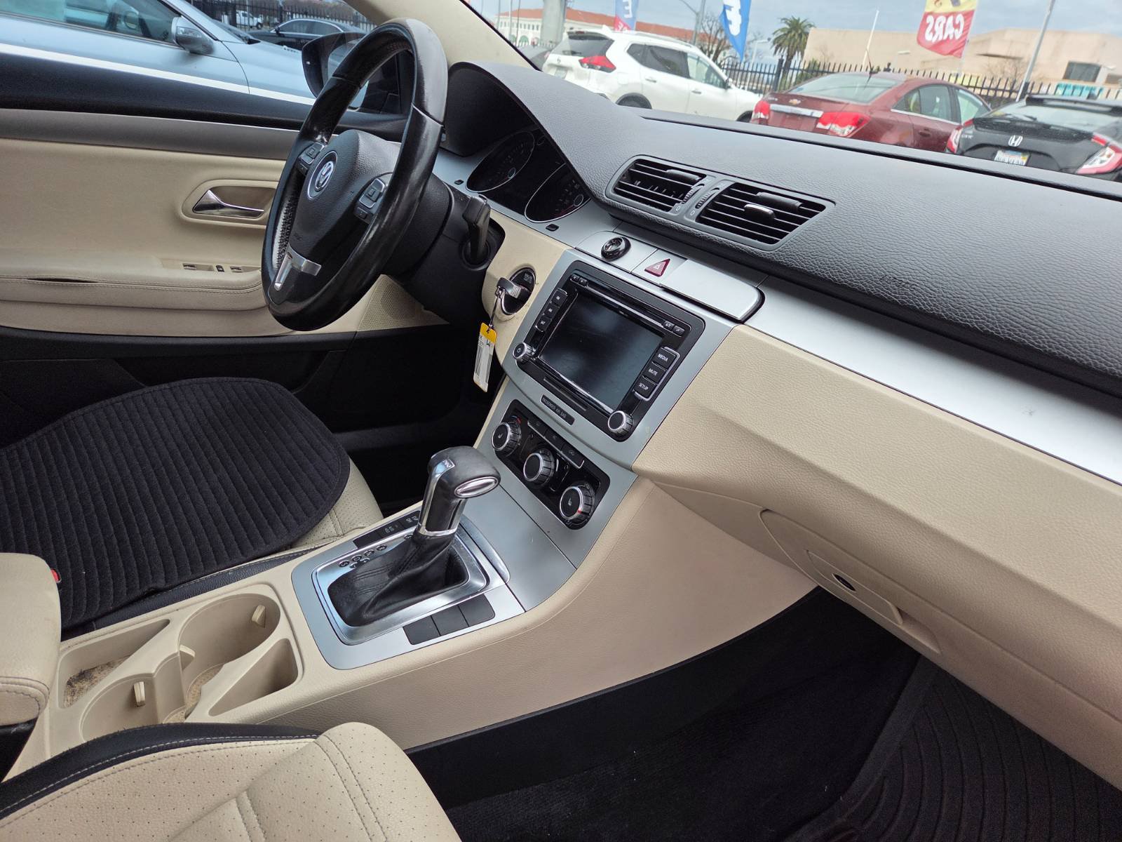 Used 2010 Volkswagen CC Sport FWD image 14