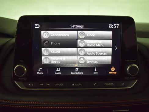Used 2025 Nissan Rogue SV w/ Rock Creek Premium Package AWD/4WD image 21