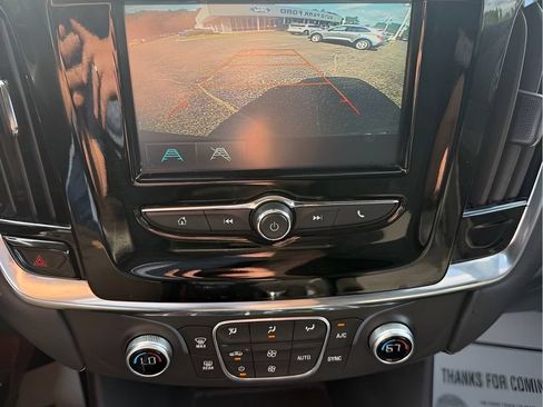 Used 2018 Chevrolet Traverse LS AWD/4WD image 22