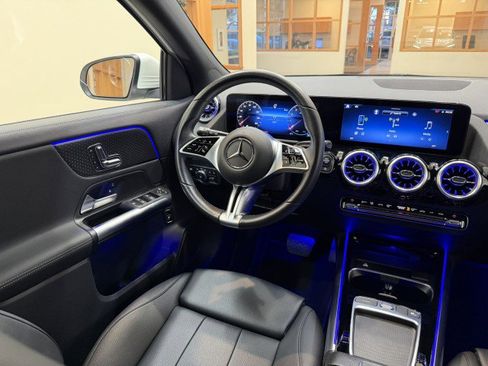 Certified 2025 Mercedes-Benz GLA 250 image 7